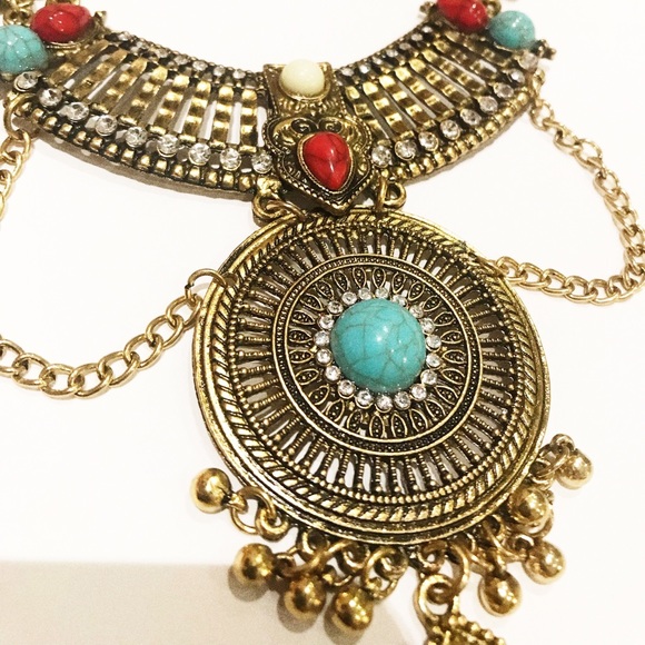 Boho festival style statement necklace - Picture 5 of 7